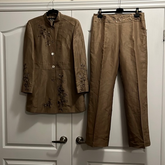 Planet Jackets & Blazers - NWT silk and linen Planet pant suit